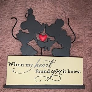 Hallmark Disney Mickey & Minnie Decor